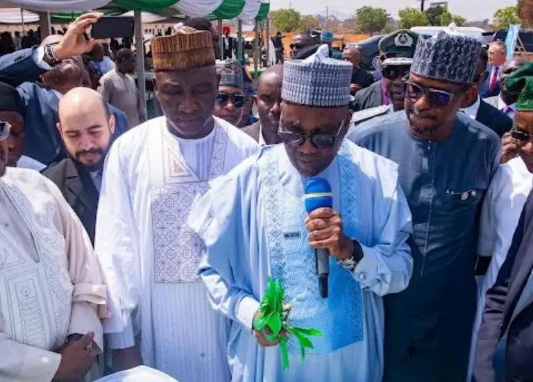 Rt.-Hon.-Abbas-m-cuts-the-tape-surrounded-by-Dikko-Gusau-Fernandes-Eno_20250318_200331_0000