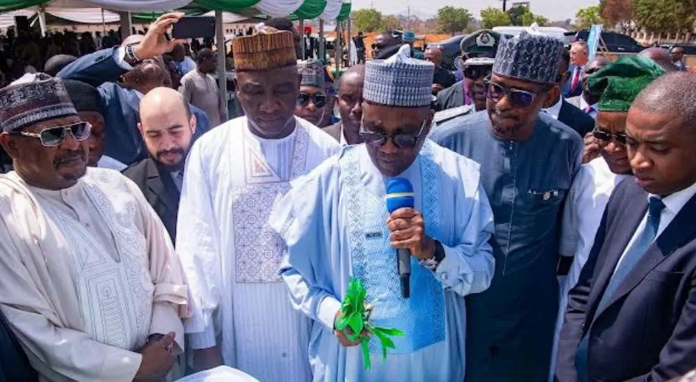 Rt.-Hon.-Abbas-m-cuts-the-tape-surrounded-by-Dikko-Gusau-Fernandes-Eno_20250318_200331_0000