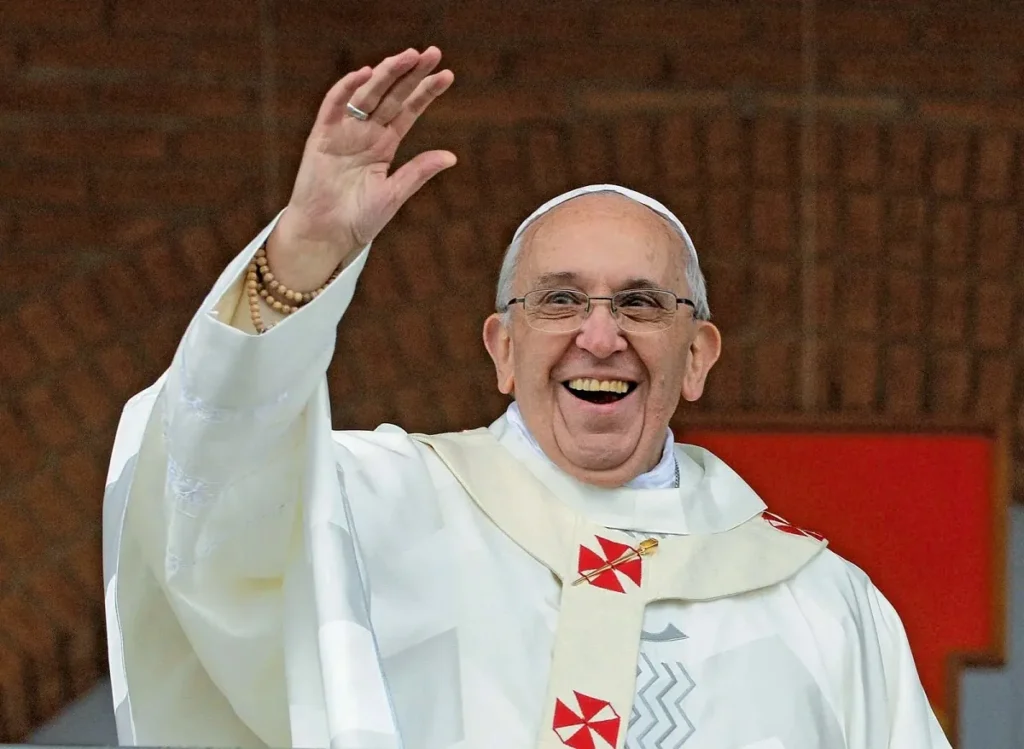 Pope-Francis-Aparecida-.jpg